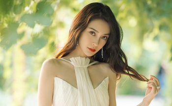 Angela Baby xoạc nhóm với anh chàng Nhật đó 