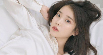 IU bị ông chú liếm bướm sướng