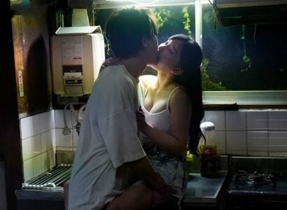 Xu hướng địt nhau của Karen Yuzuriha không ngừng bùng nổ