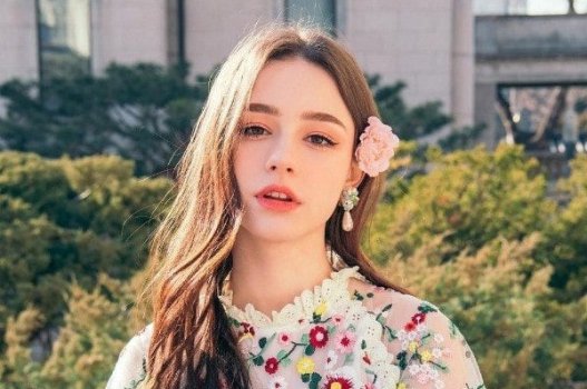 XXX Dasha Taran xinh đẹp quyến rũ